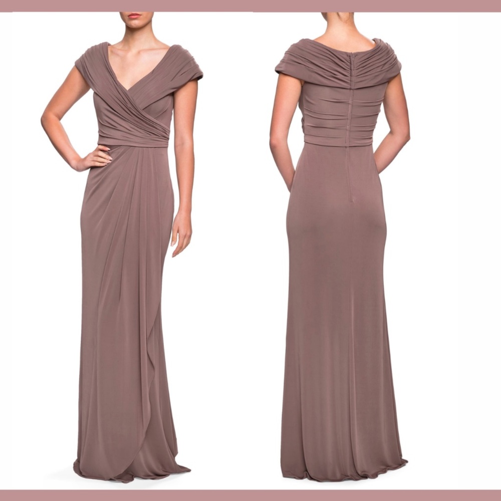 NEW La Femme [ 6‎ ] Ruched Jersey Column Gown in Cocoa